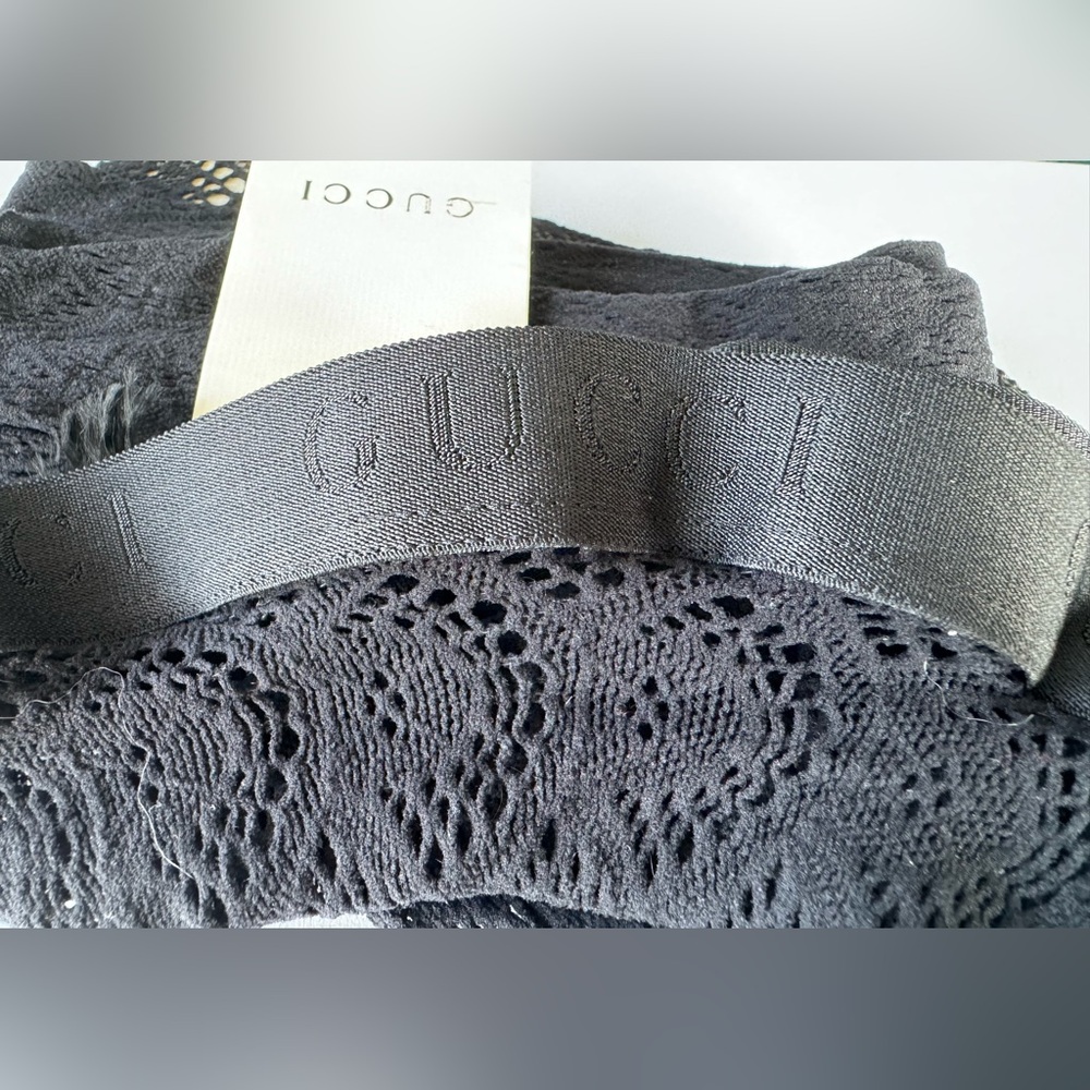 Gucci Leg Hills footless nylon size small new with tag